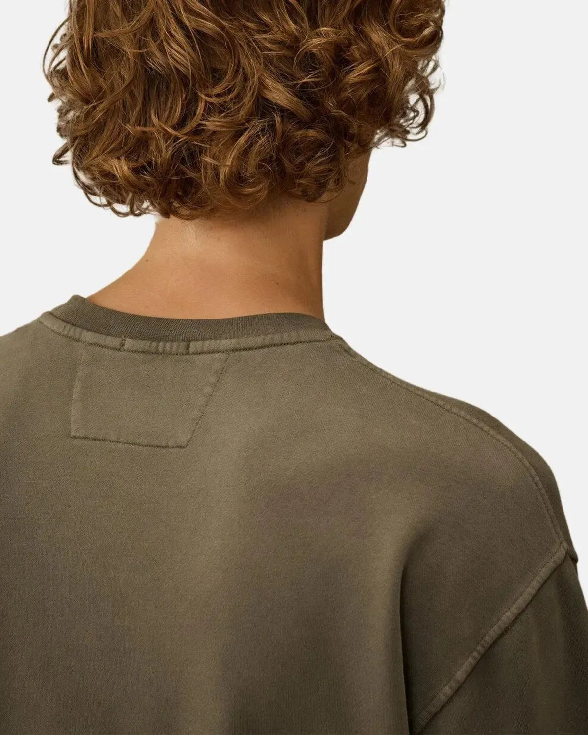 CP Company Brushed and Emerized Diagonal Raised Fleece Lens Sweat Gunmetal Grey | Northern Threads Designer Menswear