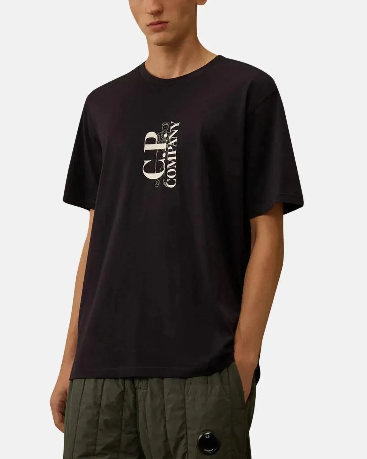 CP COMPANY-CP COMPANY 30/1 JERSEY VERTICAL LOGO T-SHIRT TOTAL ECLIPSE-NORTHERN THREADS DESIGNER MENSWEAR