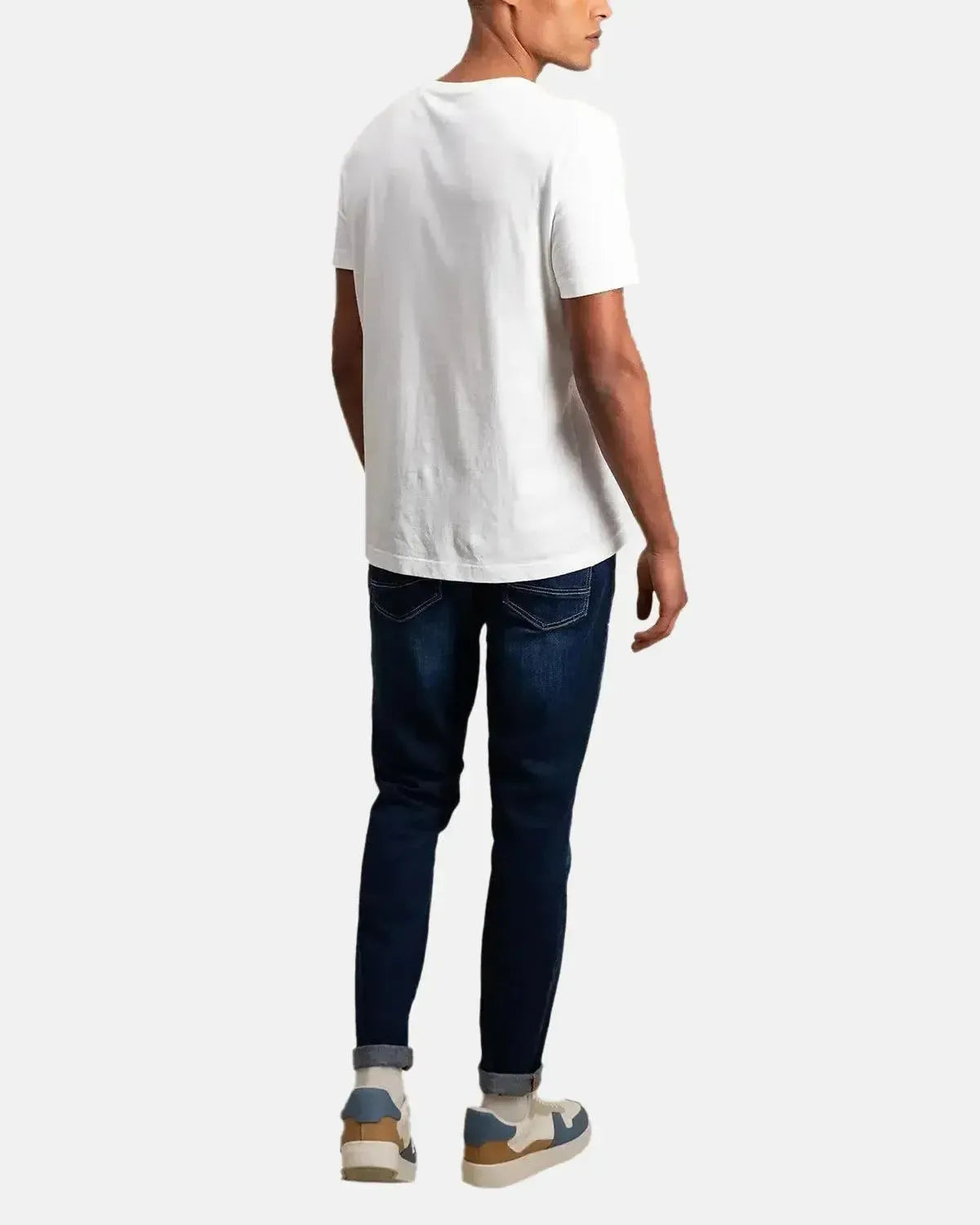 FYNCH-HATTON-FYNCH-HATTON SOFT COTTON CREW NECK T-SHIRT WHITE-NORTHERN THREADS DESIGNER MENSWEAR