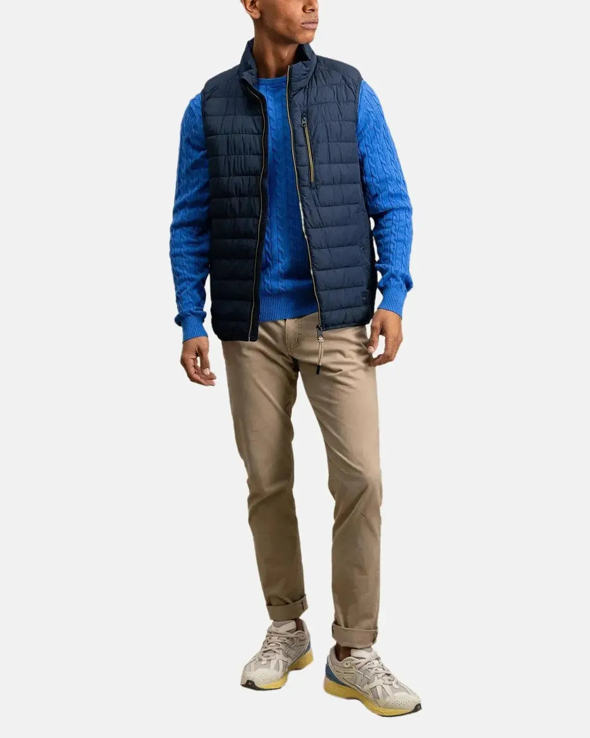 FYNCH-HATTON-FYNCH-HATTON STAND COLLAR LIGHT WEIGHT GILET DARK NAVY-NORTHERN THREADS DESIGNER MENSWEAR