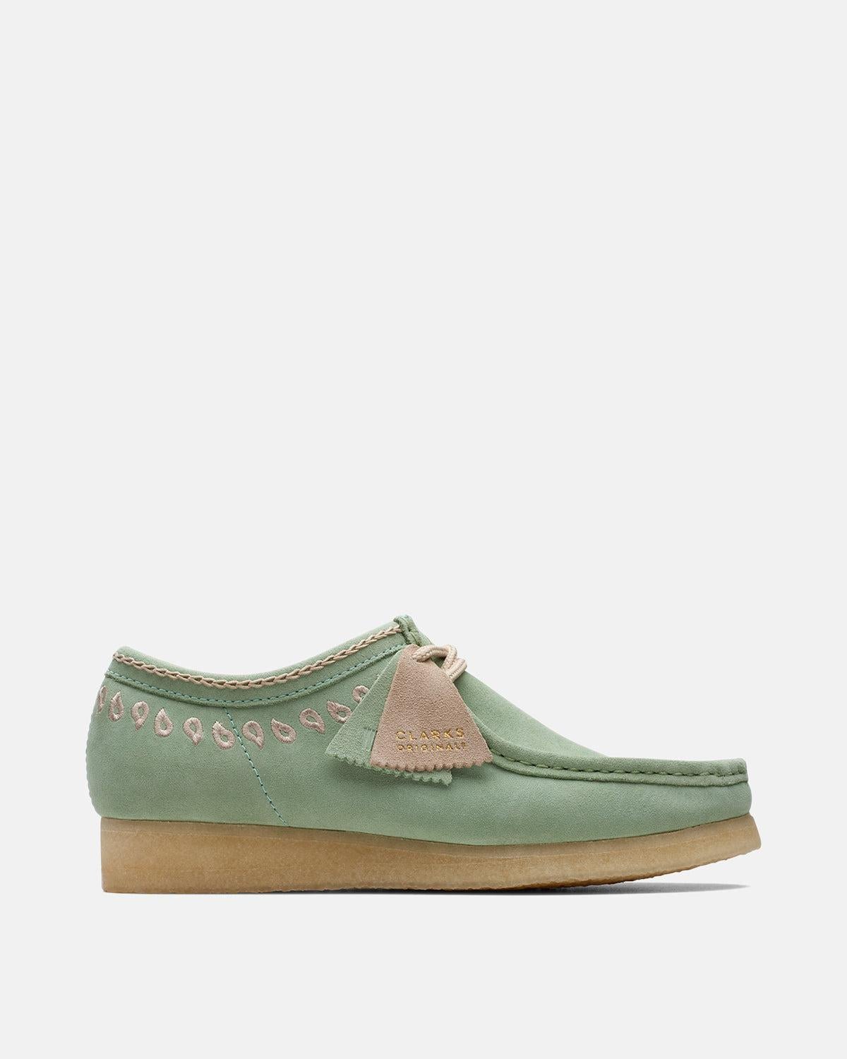 CLARKS ORIGINALS WALLABEE SHOES GREEN EMBROIDERY - CLARKS-26172073-UK8 - northern threads uk