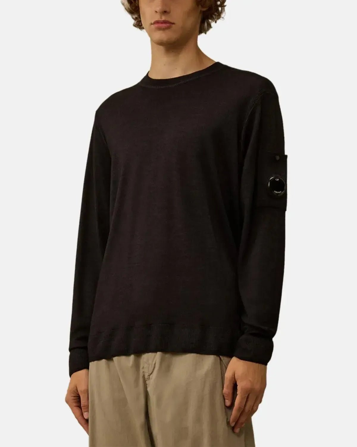 CP COMPANY MERINO WOOL LENS DETAIL CREWNECK KNIT BLACK - CP-COMPANY-19CMKN024A-003247F-999-M - northern threads uk