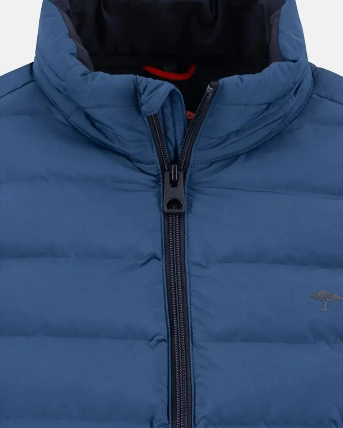 FYNCH-HATTON-FYNCH-HATTON BASIC LIGHT WEIGHT GILET MISTY BLUE-NORTHERN THREADS DESIGNER MENSWEAR