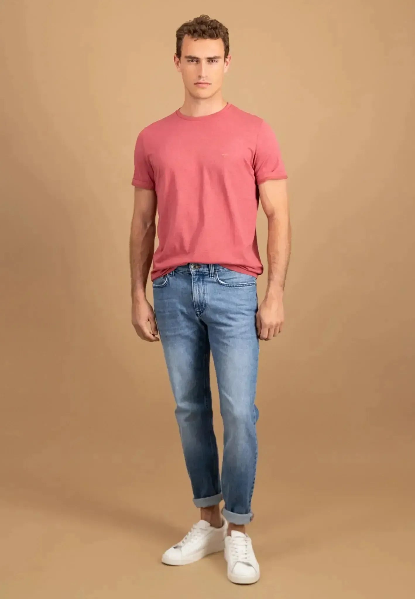 FYNCH-HATTON-Fynch-Hatton Crew Neck T-Shirt Berry-NORTHERN THREADS DESIGNER MENSWEAR