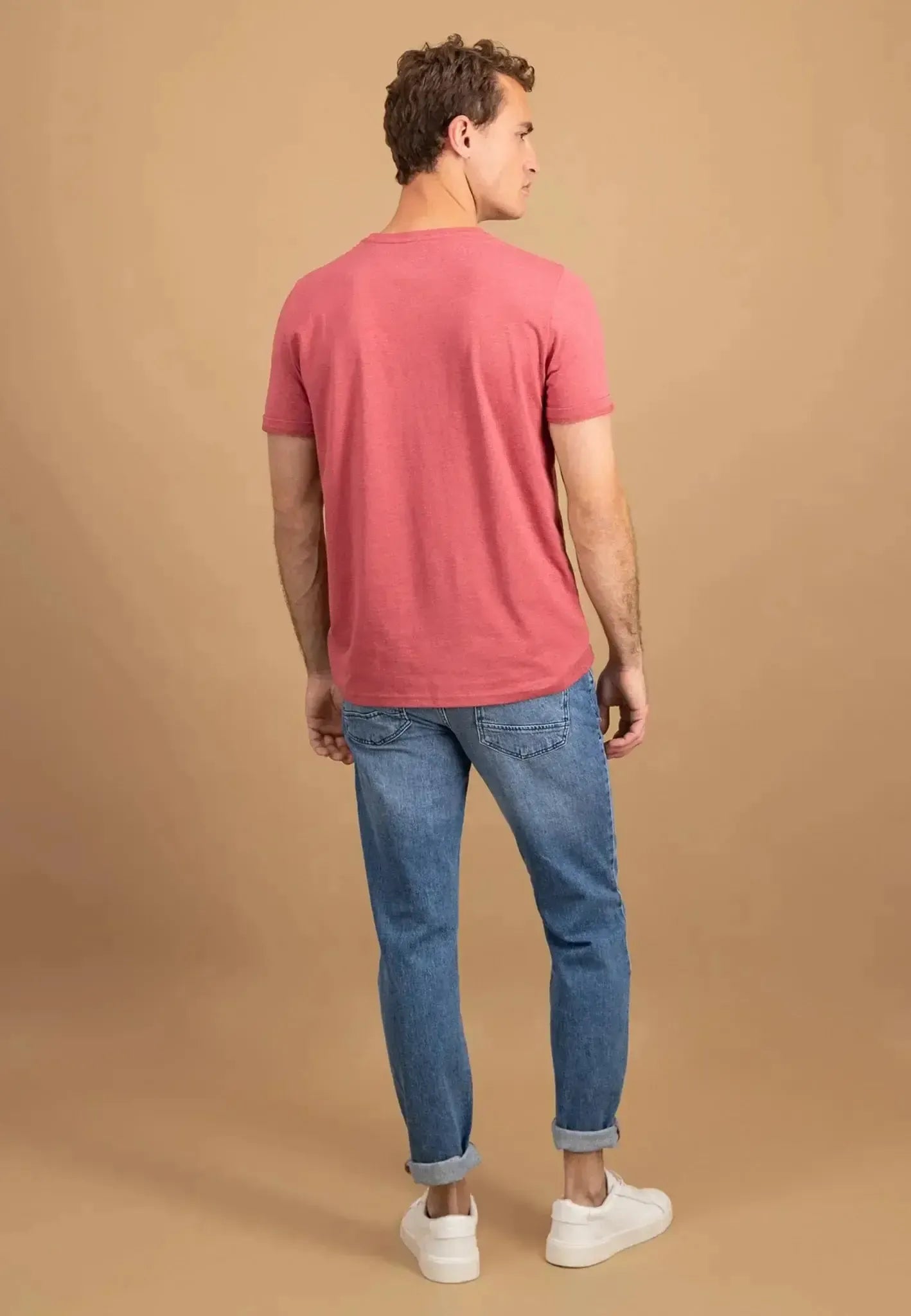 FYNCH-HATTON-Fynch-Hatton Crew Neck T-Shirt Berry-NORTHERN THREADS DESIGNER MENSWEAR