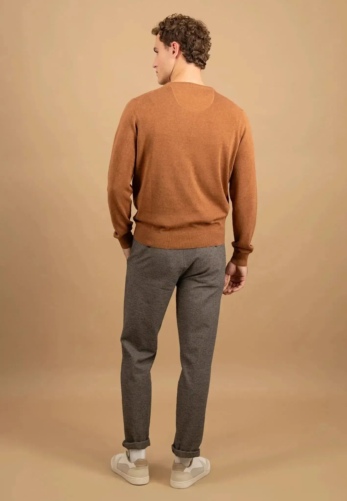 FYNCH-HATTON-Fynch-Hatton Fine Knit Cotton Crewneck Hazel-NORTHERN THREADS DESIGNER MENSWEAR