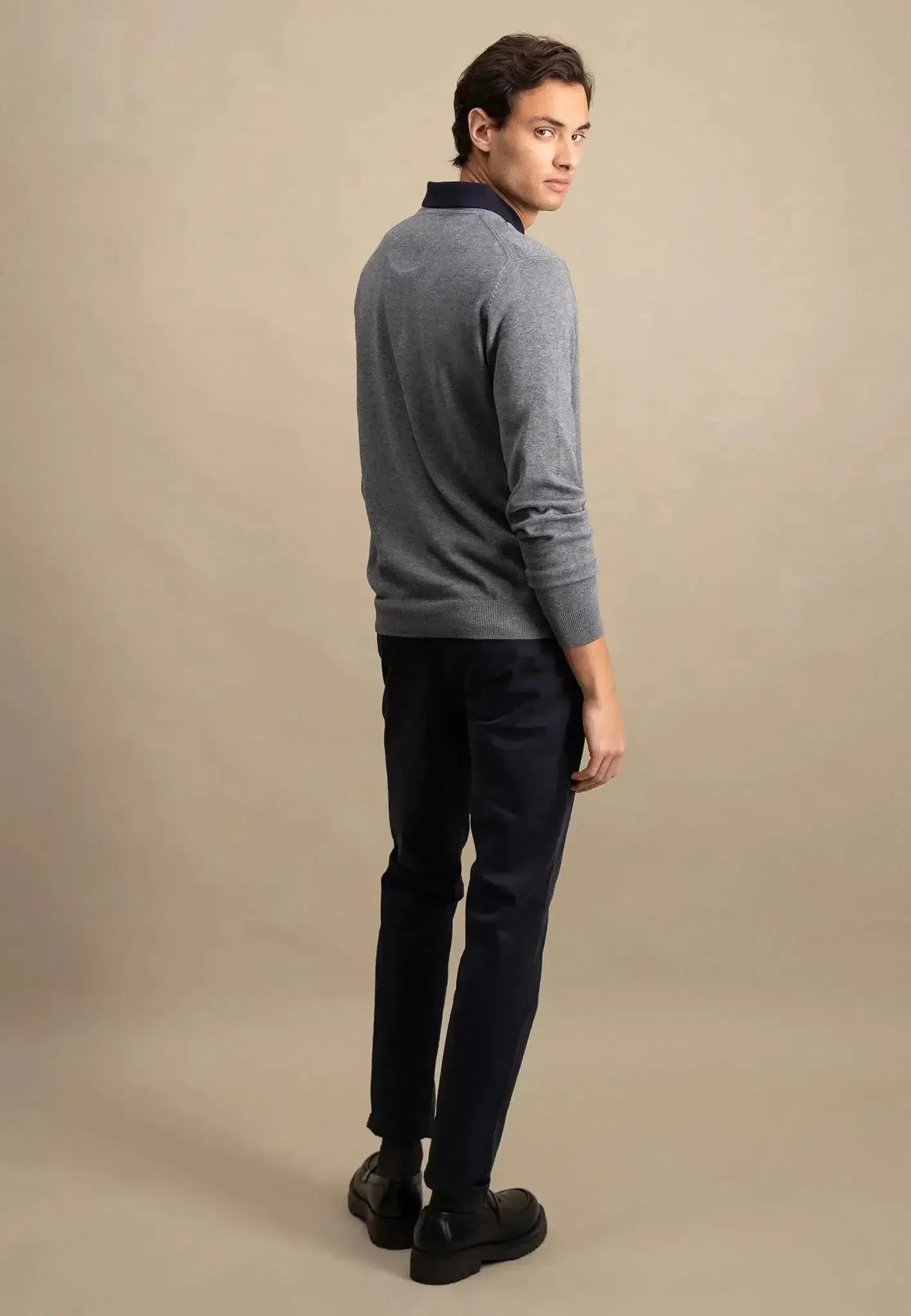 FYNCH-HATTON-Fynch-Hatton Fine Knit Cotton Crewneck Steel-NORTHERN THREADS DESIGNER MENSWEAR