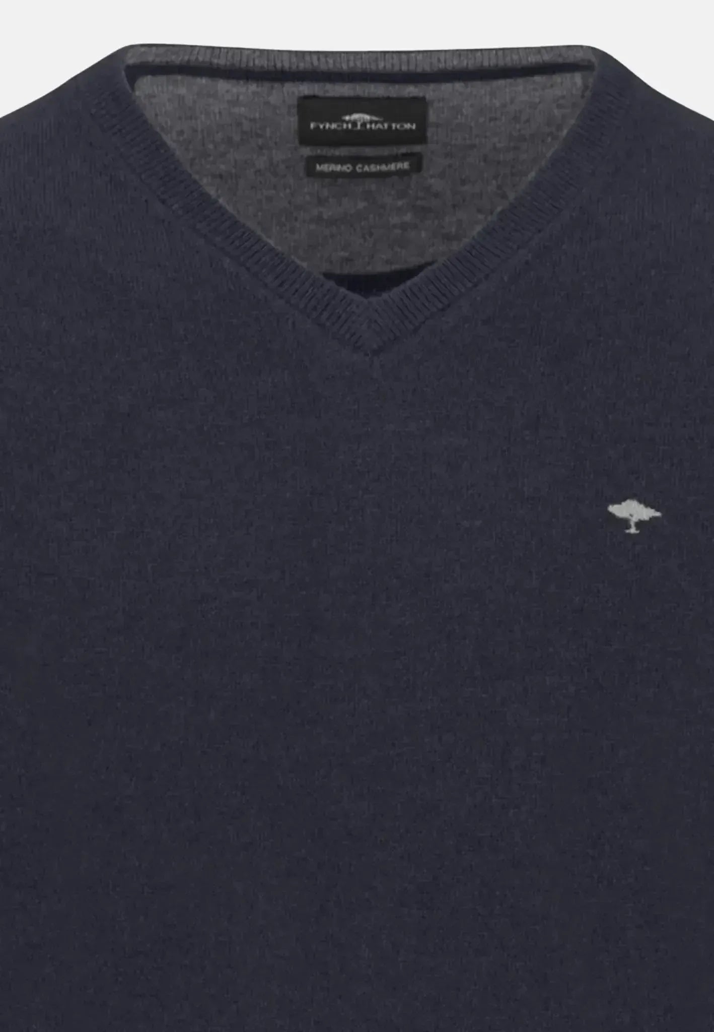 FYNCH-HATTON-Fynch-Hatton Merino Wool Cashmere V-Neck Knit Navy-NORTHERN THREADS DESIGNER MENSWEAR