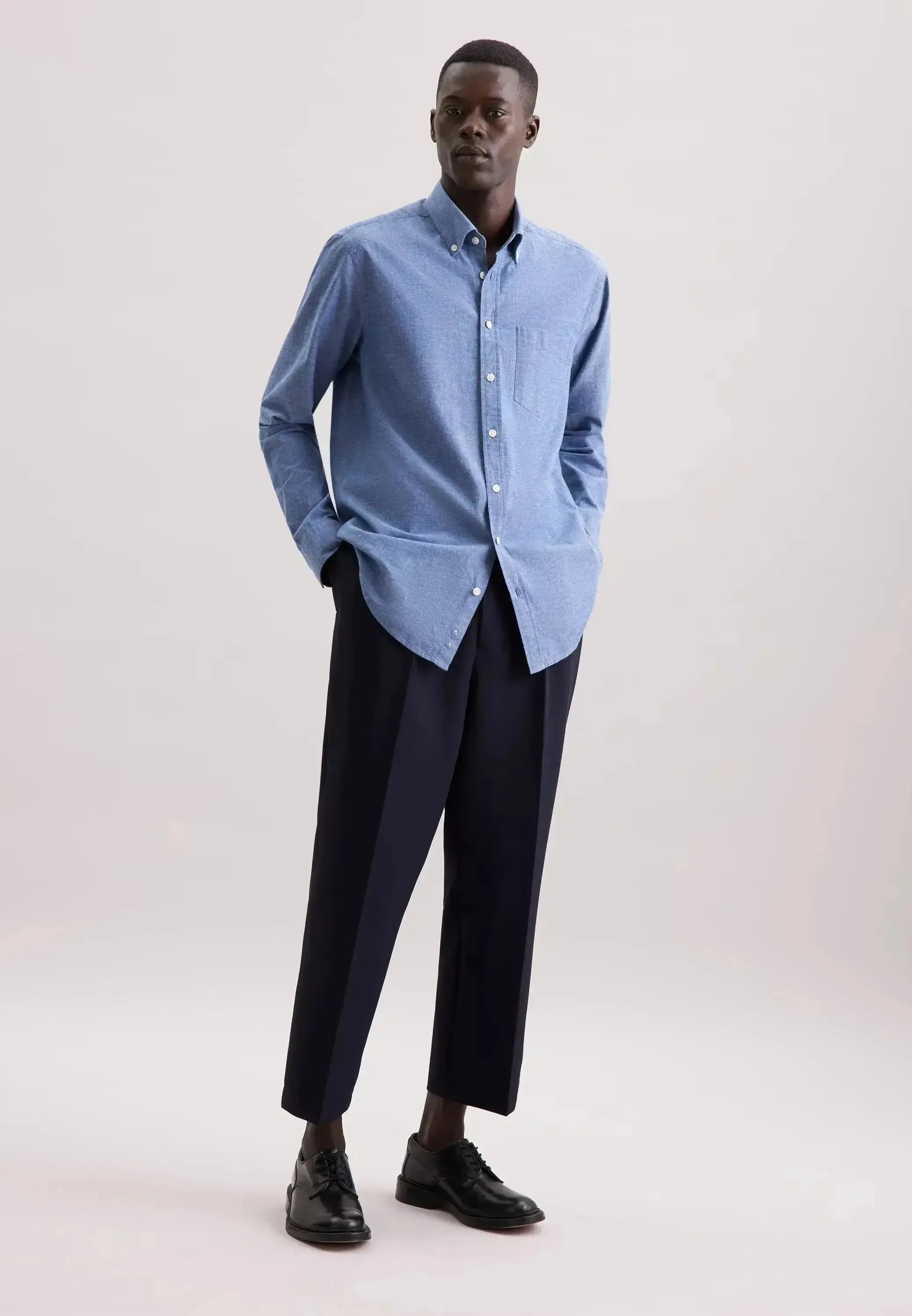 Seidensticker-Seidensticker Regular Fit Button Down Linen Blend Chambray Shirt Mid Blue-NORTHERN THREADS DESIGNER MENSWEAR