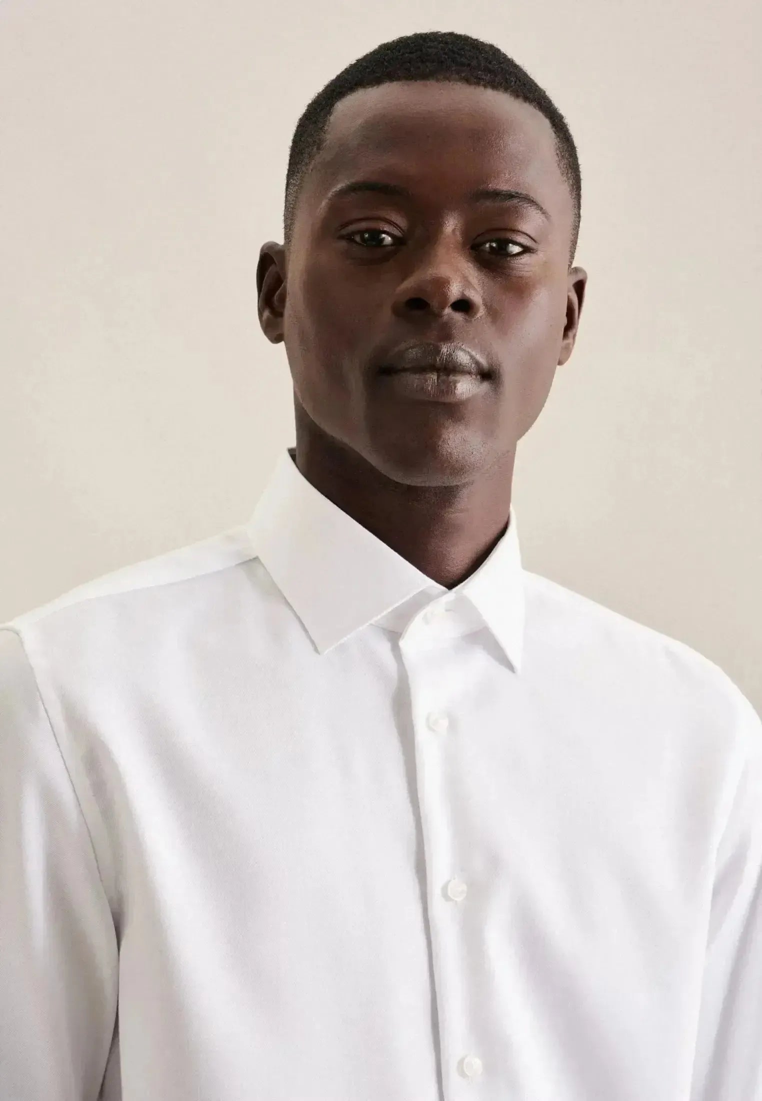 Seidensticker-Seidensticker Shaped Fit No Iron New Kent Business Shirt White-NORTHERN THREADS DESIGNER MENSWEAR