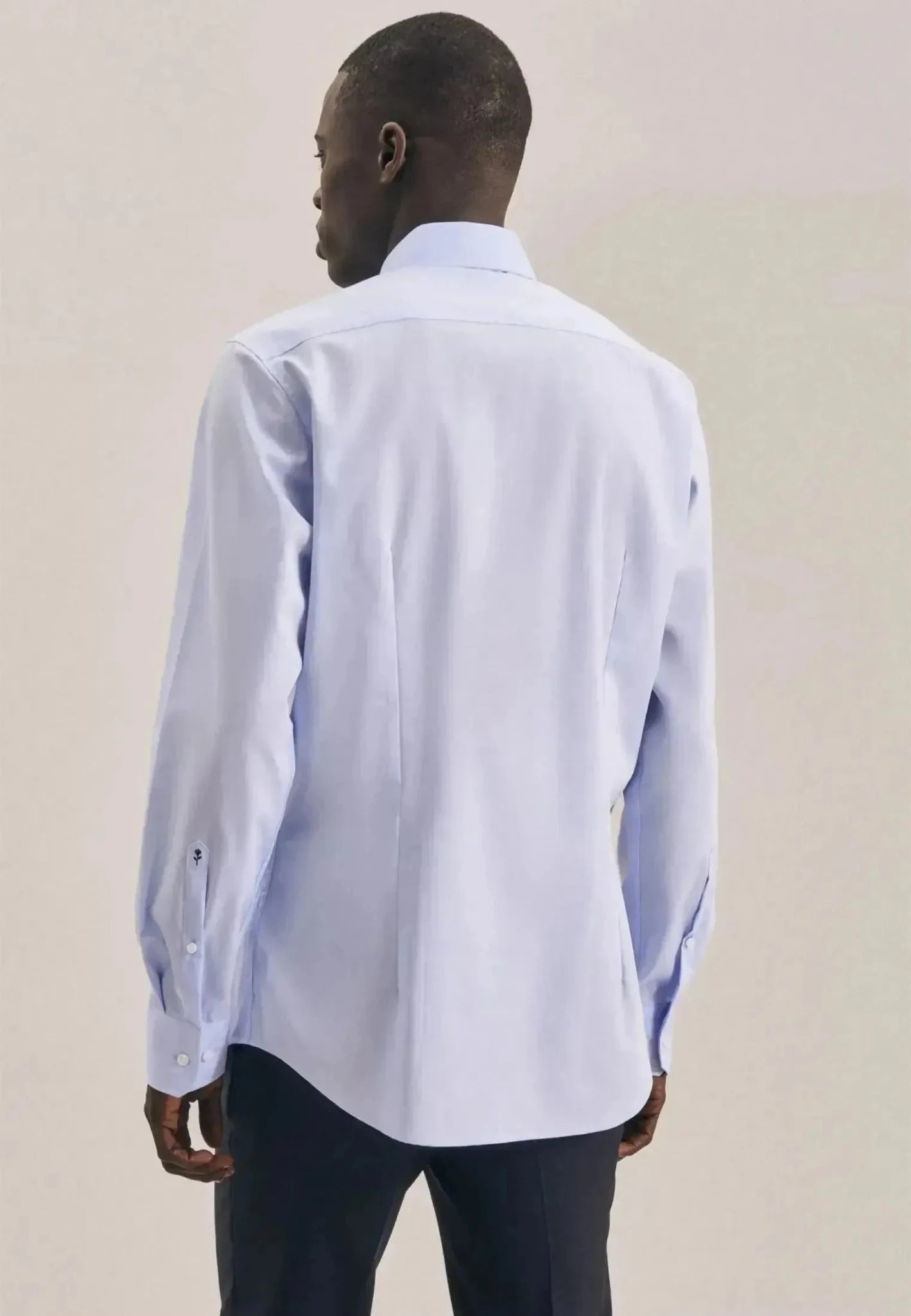 Seidensticker Shaped Fit No Iron Kent Collar Business Shirt Light Blue - northern threads