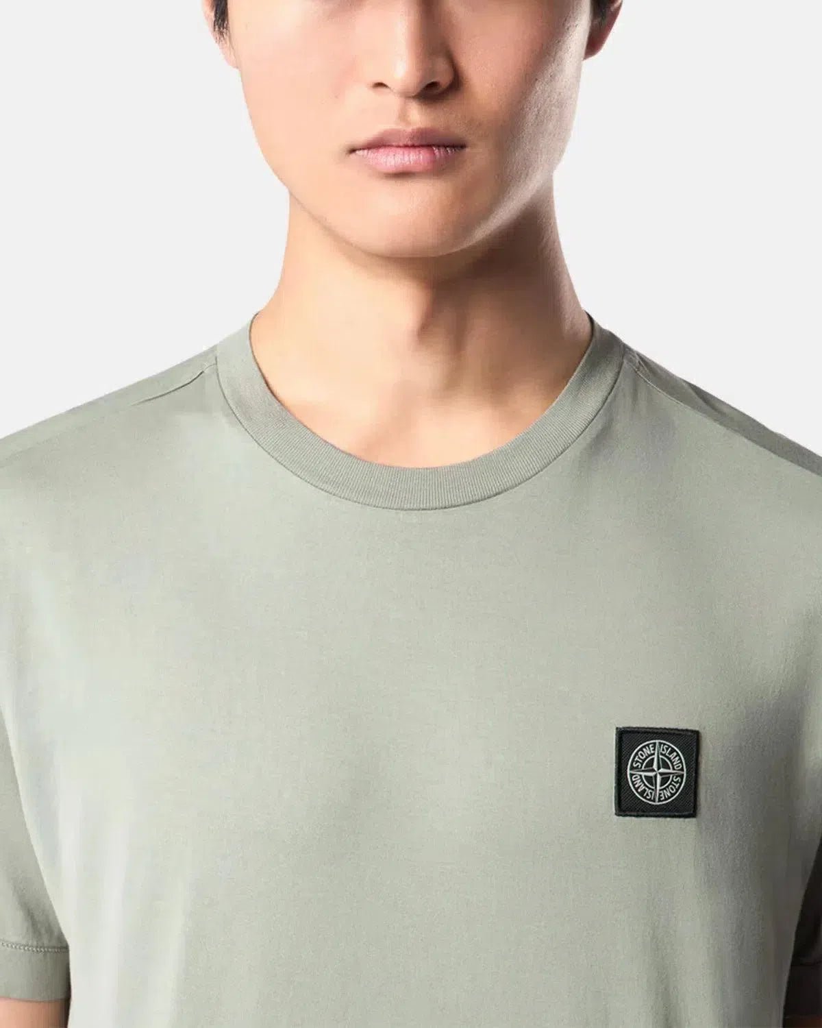 STONE ISLAND 2100039 60/2 COTTON JERSEY T-SHIRT SAGE GREEN | Northern Threads Designer Menswear