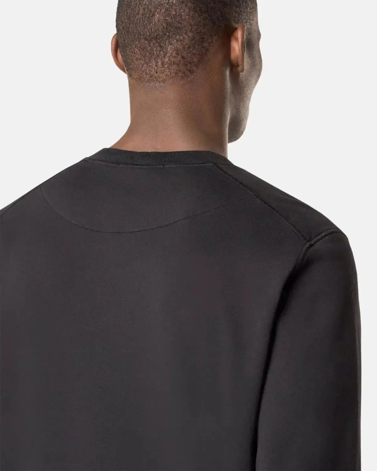 STONE ｜ (6100044 Organic Cotton Fleece Sweatshirt STONE ISLAND 6100044 ORGANIC COTTON FLEECE SWEATSHIRT BLACK